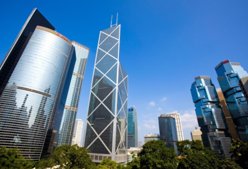 新注册的香港公司不容易开户时该如何选择？